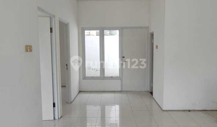 Ready-to-Occupy Flood-Free House at Swp Residence Menganti Nice House