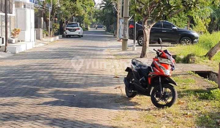 Bebas Banjir, Rumah, 2 Lantai, Dekat Fasilitas Kesehatan, Dekat Akses Tol, 2