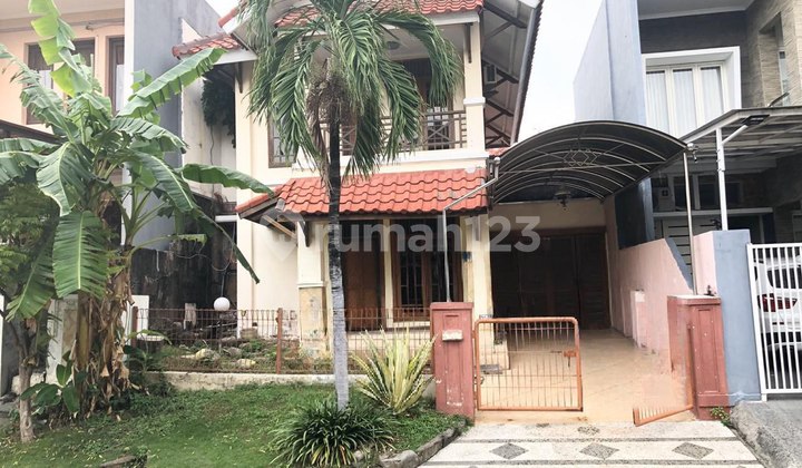 Rumah Semi Furnish Di Villa Westwood Pakuwon City Rumah Semi Furnish Di Villa Westwood Pakuwon City