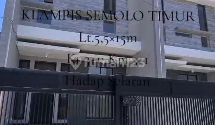 Rumah Baru Gress di Klampis Semolo