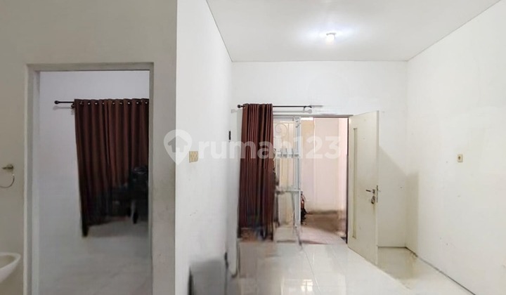 Ready-to-Occupy House in Swp Residence