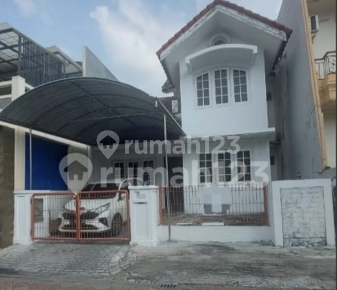 Runah Siap Huni di Villa Valensia Wiyung