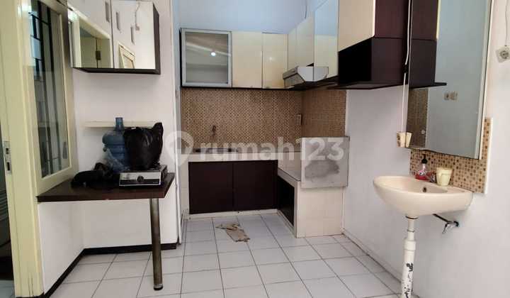 Semi-Furnished House In Griya Pesona Asri Rungkut Good SHM House in YKP Griya Pesona Asri Housing, Medokan Ayu, Rungkut, Surabaya City, East Java, Indonesia, 60295, Rungkut 2