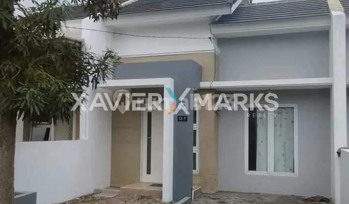 House in Swp Residence By Dian Istana