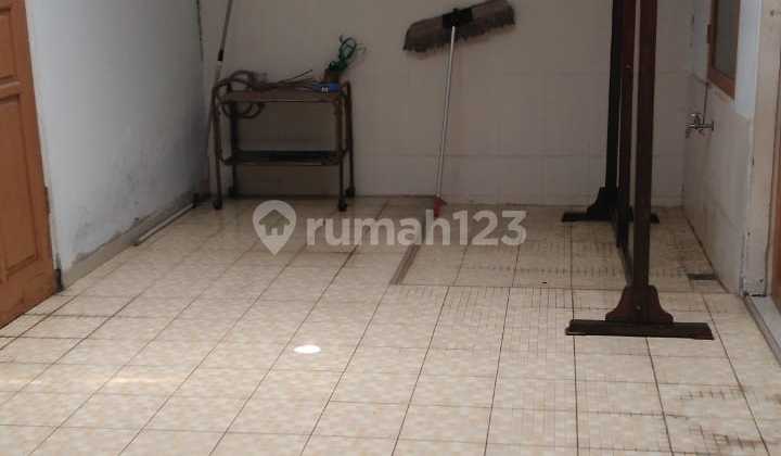 Ready-to-Occupy House in Taman Siwalan Indah Menganti 2