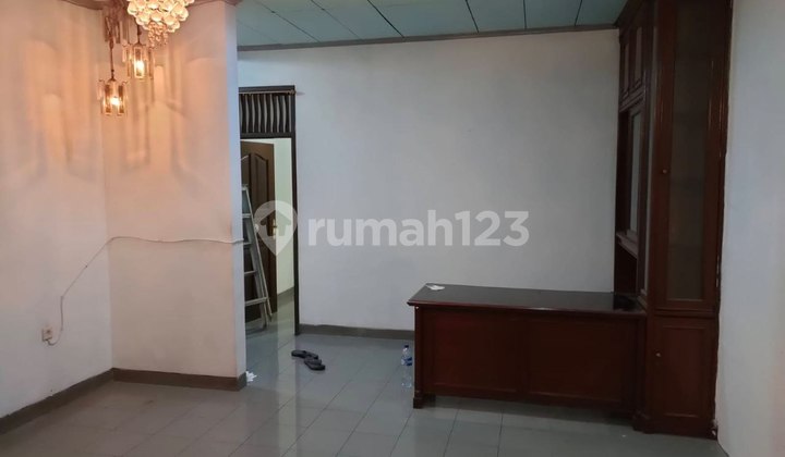 FOR SALE QUICKLY 2-STORY HOUSE IN KAYU PUTIH, PULO GADUNG, EAST JAKARTA 2