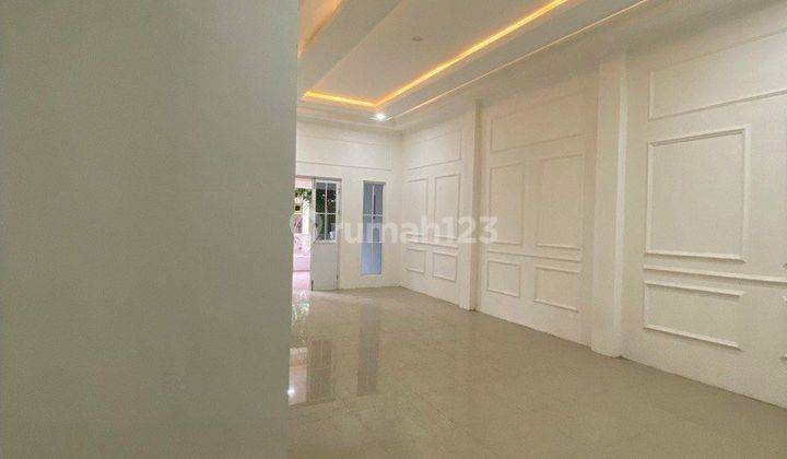 Dijual Rumah Cantik di Kemang Pratama, Bekasi  2