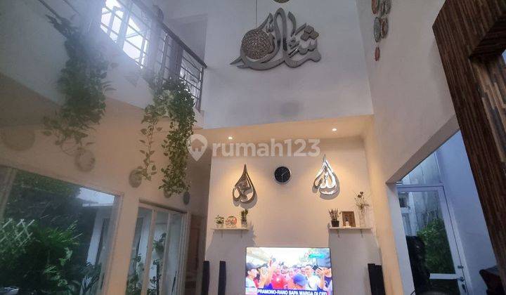 DIJUAL RUMAH SEMI FURNISHED NON CLUSTER PONDOK BAMBU JAKARTA TIMUR 1 2