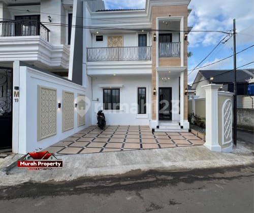 For Sale Classic Corner House in Ciganjur, Beji Depok 2
