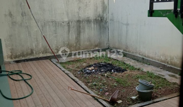 Dijual Rumah Cantik Siap Huni di Perumahan Raffles Hills, Cibubur 2
