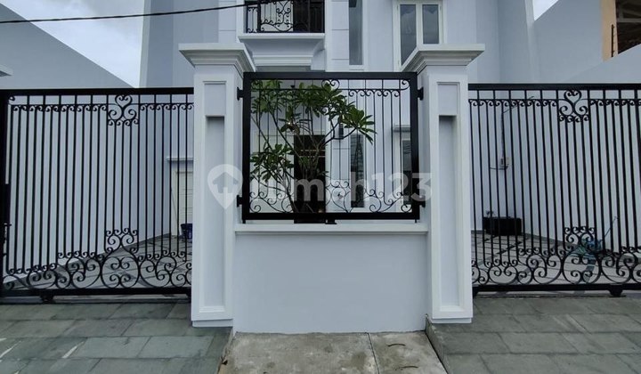 DIJUAL RUMAH MEWAH BARU SIAP HUNI DI KOMPLEK ABADI DUREN SAWIT