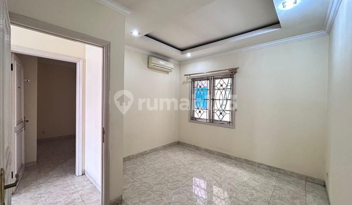 Dijual Rumah 2 Lantai Siap Huni di Raffles Hills, Cibubur 2