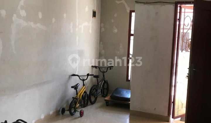 For Sale: Permata Indah Town House in Pancoran Mas, Depok 2