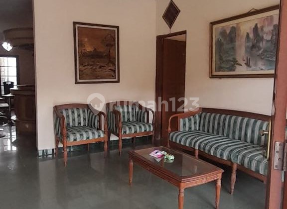 Rumah Asri & Luas di Kemang Pratama – Ideal untuk Keluarga atau Kantor 2