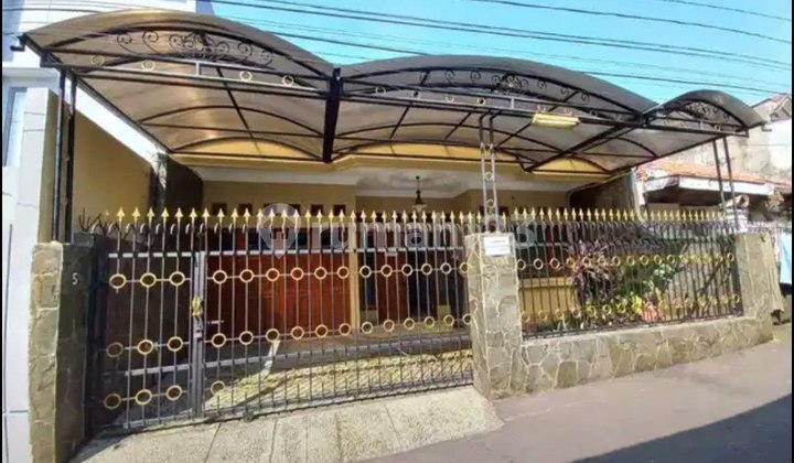 Rumah 2 Lantai di Tebet Timur Dalam – 4KT, Bebas Banjir, Dekat Stasiun