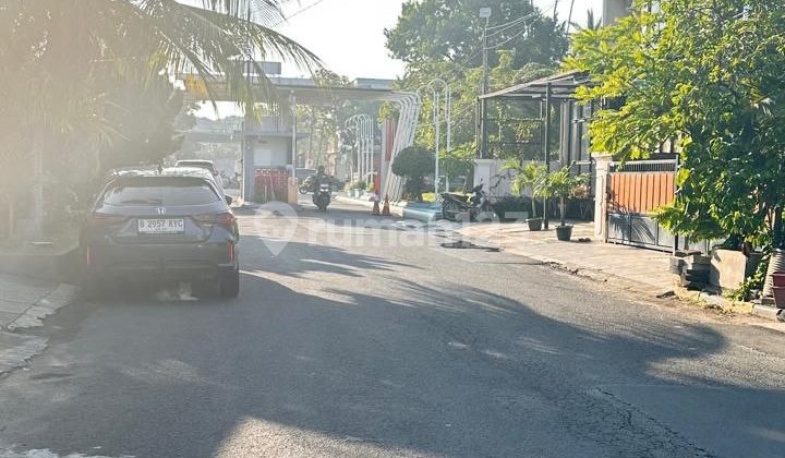 For sale, urgently needed, move-in ready, spacious and semi-furnished. Prima Harapan Regency.