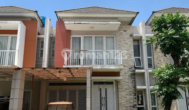 Disewakan Rumah Renovasi Full Furnish di Palm Residence Summarecon Bekasi - 2 Lantai, Siap Huni!