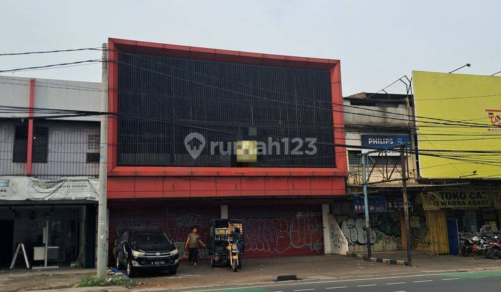 Ruko siap pakai lokasi strategis cocok segala jenis usaha. Bektim 1