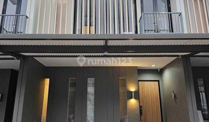 Rumah siap huni full furnished dalam cluster. Grand Wisata  1