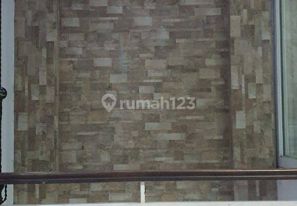 Rumah siap huni 2 lantai semi furnished.Prima Bintara 2