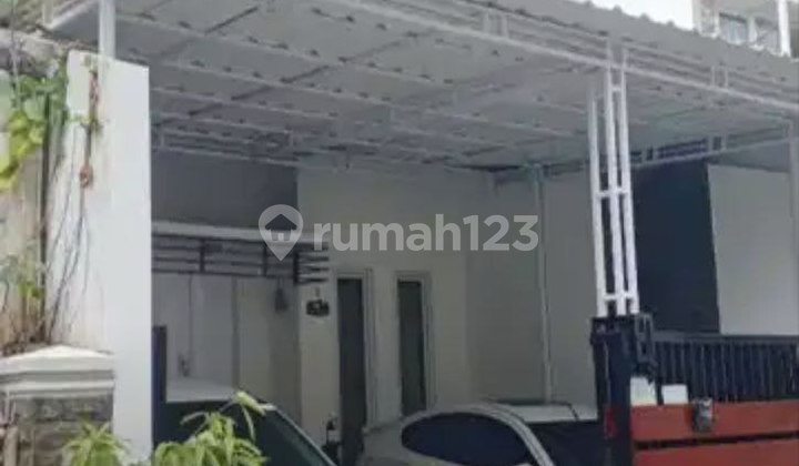 Rumah+kost full furnish 8jta penghasilan per bulan.Pulomas Jaktim
