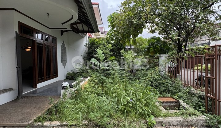 Rumah Premium Rawamangun Dalam Komplek Eksklusif - Lt 240 Lb 300 2