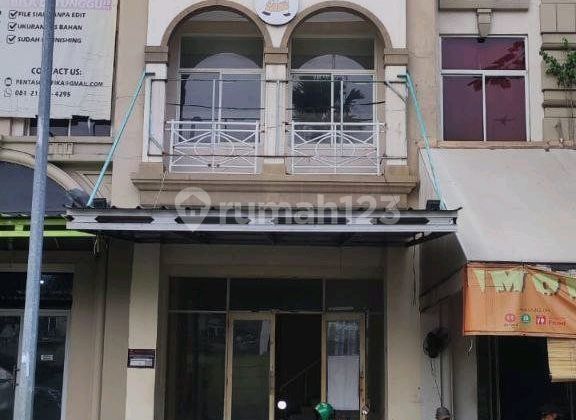 Diswakan Ruko Lokasi Boulevard di Grand Galaxy Diswakan Ruko Lokasi Boulevard di Grand Galaxy