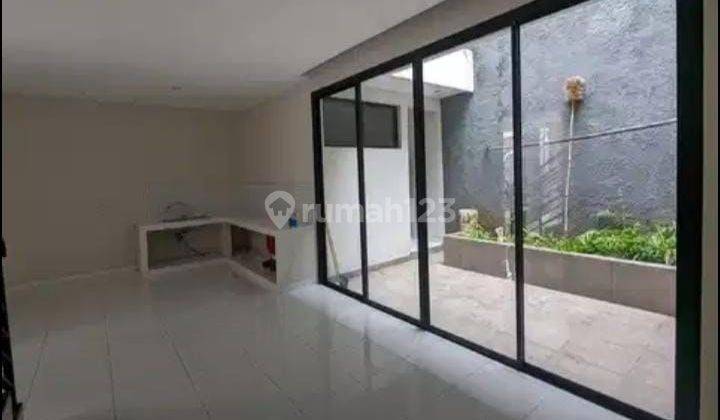 Disewakan Rumah Di Dalam Perumaham Di Bintara Bekasi Barat 2
