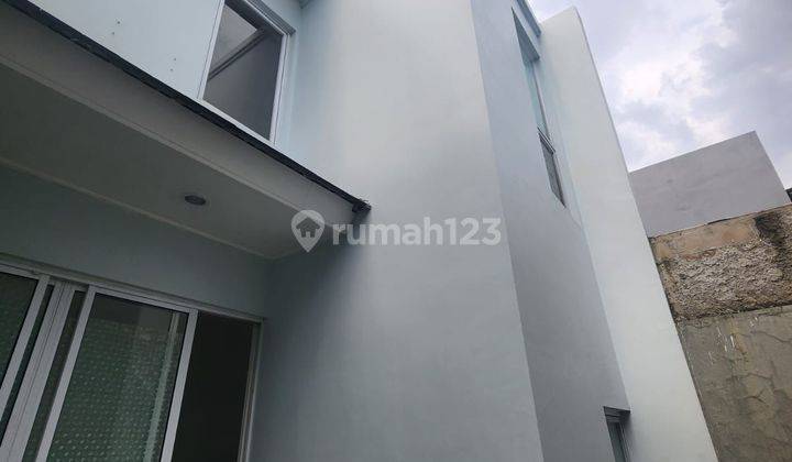 Di Sewakan Rumah Cluster Malberry Banjar Wijaya cluster Pinewood 1