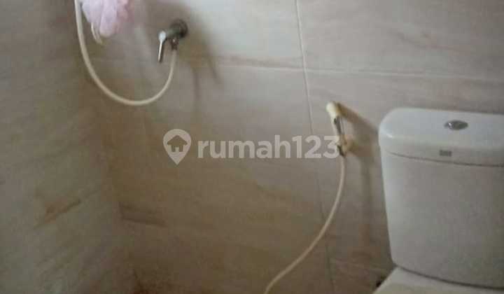 2-STOREY HOUSE IN PINEWOOD CLUSTER MALLBERY BANJIR WIJAYA 2