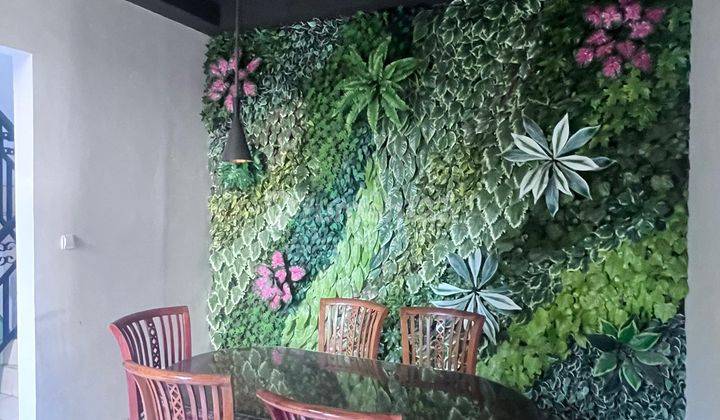 DISEWAKAN CEPAT RUMAH FULL FURNISHED RAPI DI CLUSTER PINEWOOD BANJAR WIJAYA 2