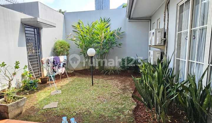 Rumah Bagus Shm Dekat Sport Launge di Alam Sutera