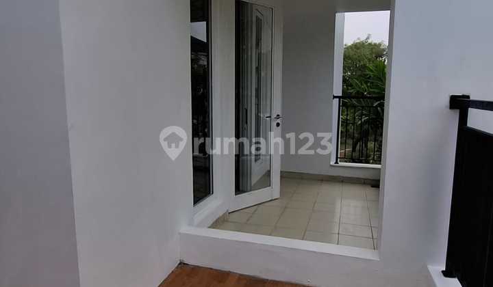 SHM House, Good Condition, Ready to Occupy, Attractive Investment in Alam Sutera 2