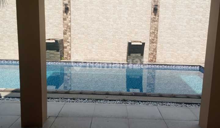 Rumah Furished Shm Ada Kolam Renang di Sentul City Rumah Furished Shm Ada Kolam Renang di Sentul City