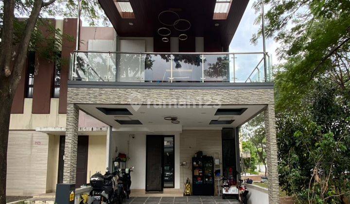 RUMAH MEWAH 2 LANTAI SEMI FURNISHED DI CLUSTER CASA JARDIN RESIDENCE, DAAN MOGOT, JAKARTA BARAT 1