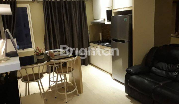 APARTEMEN 2 BEDROOM FURNISHED ROYAL MEDITERANIA GARDEN LANTAI TINGGI VIEW POOL, LOKASI STRATEGIS SEBELAH CENTRAL PARK DAN DEKAT HALTE TRANSJAKARTA 2