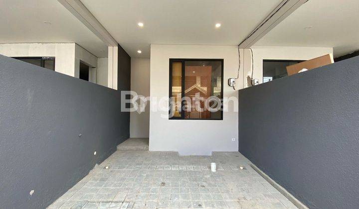 RUMAH MILLENNIAL BARU 3 LANTAI DI DALAM KOMPLEKS TAMAN RATU, KEBON JERUK, JAKARTA BARAT. BISA UNFURNISHED ATAU FURNISHED 2