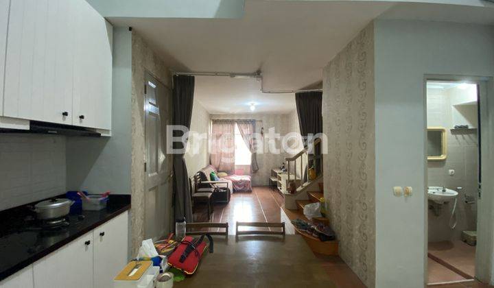 RUMAH TOWNHOUSE 2 LANTAI SEMI FURNISHED DI TAMAN HIJAU, LIPPO KARAWACI 2