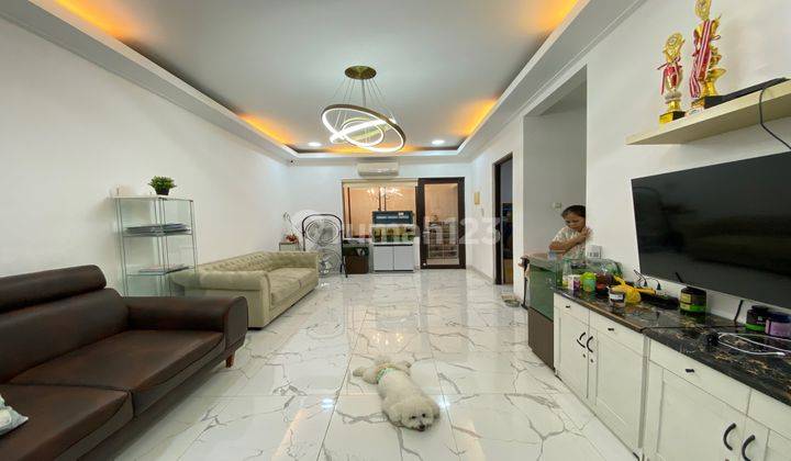 RUMAH MEWAH 2 LANTAI SEMI FURNISHED DI CLUSTER CASA JARDIN RESIDENCE, DAAN MOGOT, JAKARTA BARAT 2