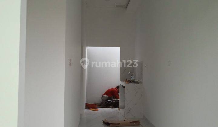 Rumah Minimalis Di Serpong Tangsel 5 Menit Unpam Viktor 2