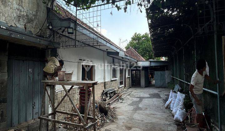 Jual Rumah Naripan Cocok Untuk Usaha Mainroad Kota Bandung Butuh Renovasi 2