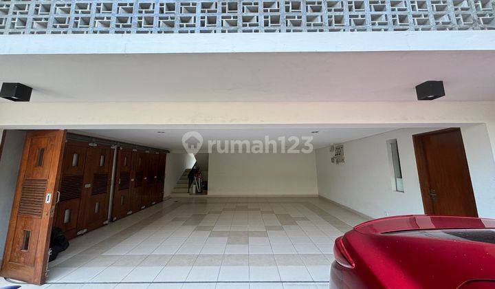  Rumah Kontrakan Semi Furnished Bagus di Kemang, Mampang Prapatan 2