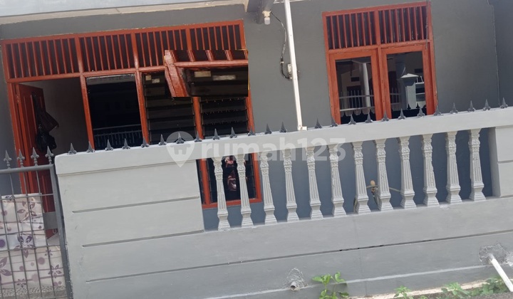 Disewakan Rumah Lokasi Strategis di Pondok Kelapa Duren Sawit 1