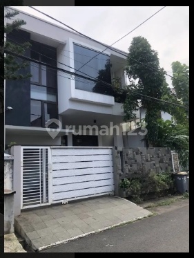 Disewakan Rumah Mewah Siap Huni di Utan Kayu Selatan Matraman Jakarta Timur Disewakan Rumah Mewah Siap Huni di Utan Kayu Selatan Matraman Jakarta Timur