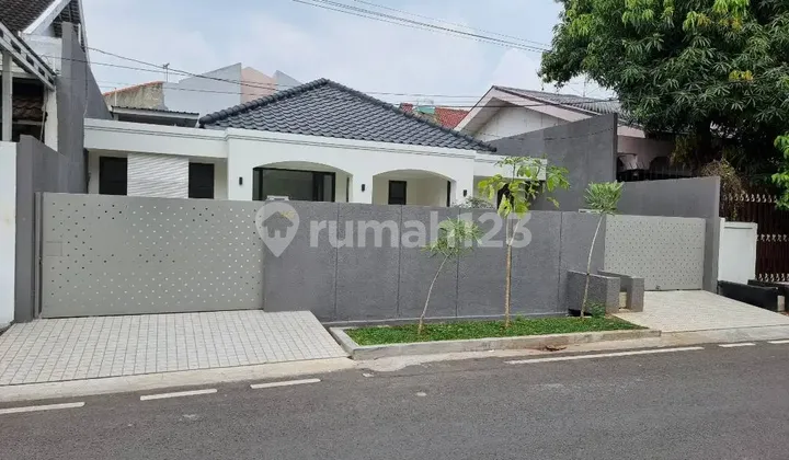 Dijual Rumah Baru Modern Tropis Mewah di Cipinang Elok 2 2