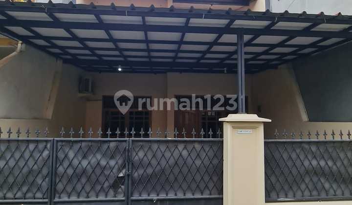 Disewakan Cepat Rumah di Taman Malaka Duren Sawit Jakarta Timur Disewakan Cepat Rumah di Taman Malaka Duren Sawit Jakarta Timur