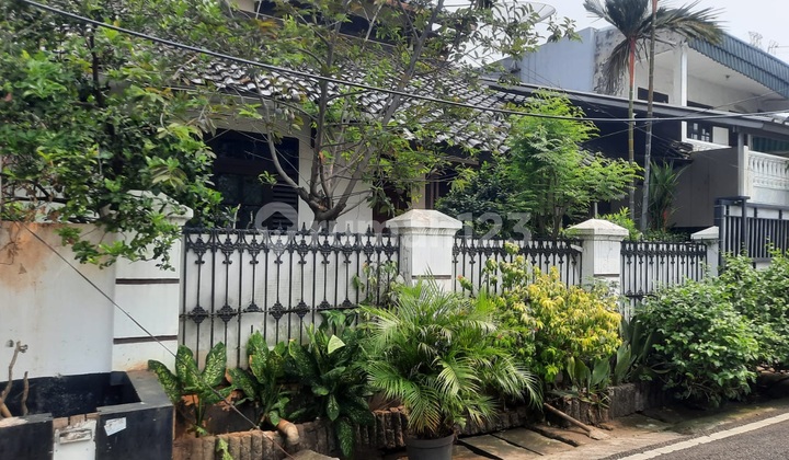 For Sale Ready to Occupy 2 Floors in Cempaka Putih, Central Jakarta 2