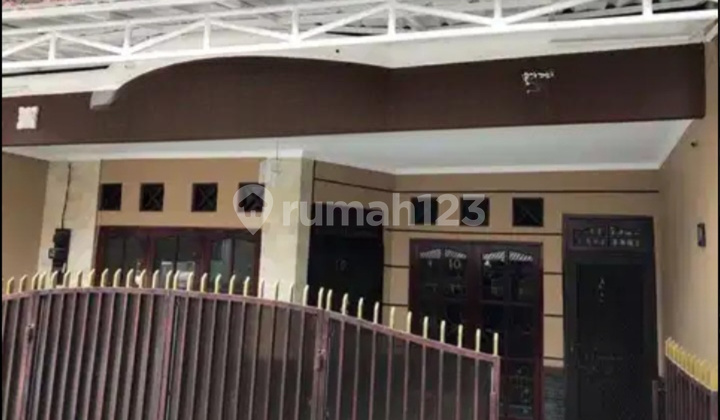 Disewakan Rumah Strategis di Tebet Barat Jakarta Selatan