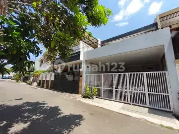 For Sale Newly Renovated Ready-to-Live House in Pondok Kelapa, East Jakarta 2