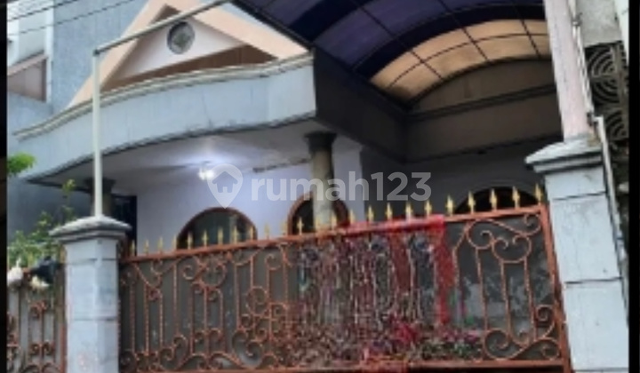 Dijual Rumah Strategis di Jatinegara Jakarta Timur